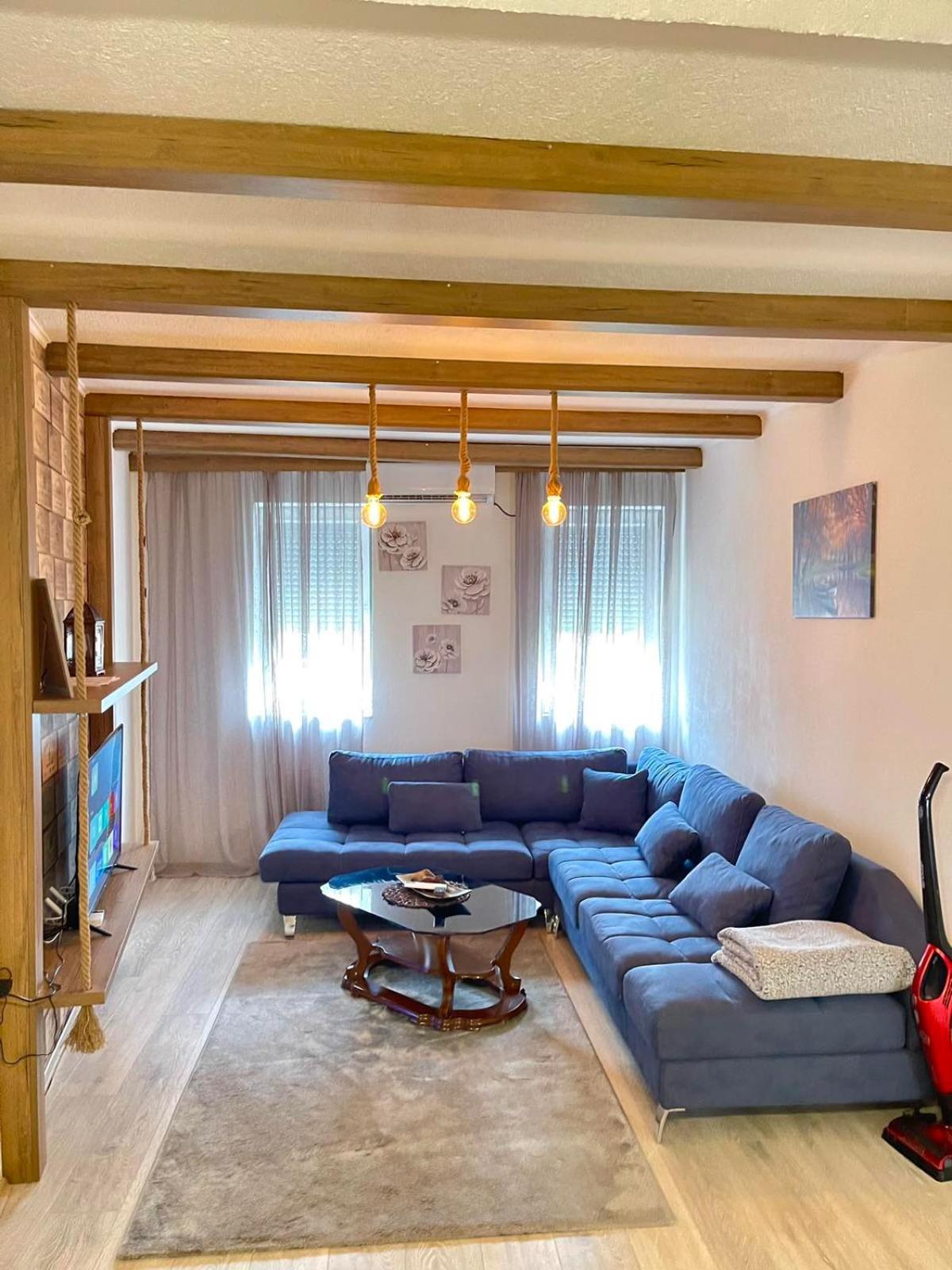 Nessi Apartment Priština Exteriér fotografie