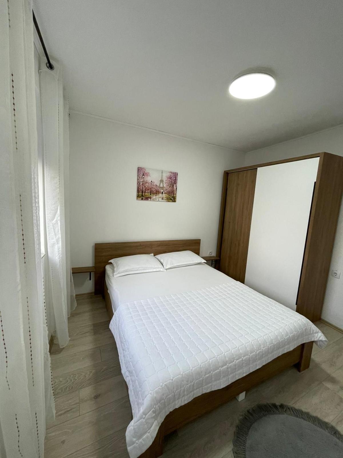 Nessi Apartment Priština Exteriér fotografie